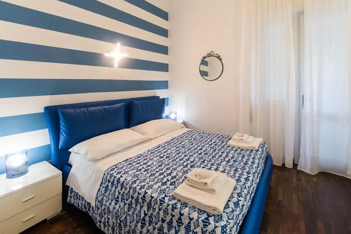 Affittacamere Hotel Casa Fubis Viareggio Italia