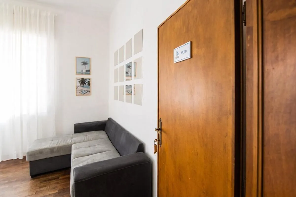 فندق Casa Fubis فياريجيو إيطاليا